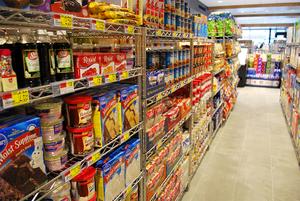 The grocery store in the new Campus West apartment lobby opened for the beginning of second semester, The store and the new Starbucks accept SUpercard Food money.