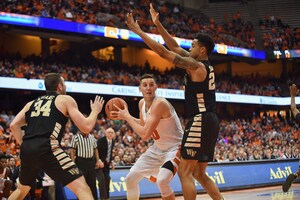 Tyler Lydon contributed 15 points and 9 rebounds in the winning effort. 