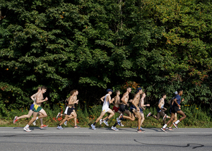 Two Syracuse steeples, Aidan Tooker and Noah Affolder, qualified for their final on Friday while Colin Bennie finished ninth in the 10K final.