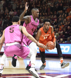 Oshae Brissett's 16 points led a futile Orange offense.