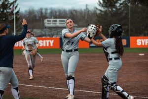 Syracuse two-way player Madison Knight’s complete game and seventh-inning home run pushed it past Delaware 2-1 Thursday. 